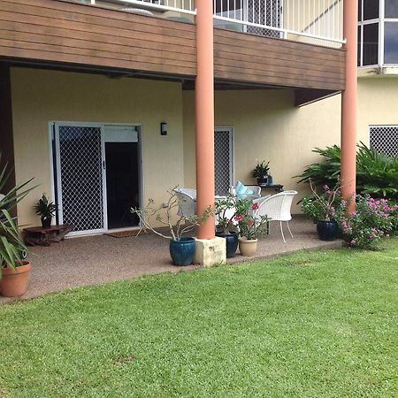 Ferienwohnung Hideaway On Hillview Cairns Exterior foto